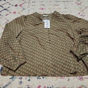 Avara NWT Johanna Green Patterned Blouse